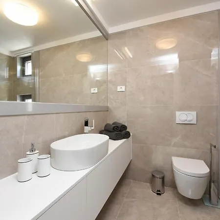 Lazy - Luxury Yachting דירה זאדאר