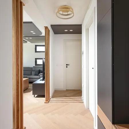 Lazy - Luxury Yachting דירה *