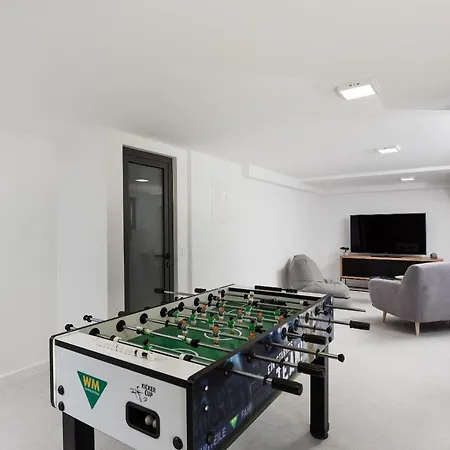 Lazy - Luxury Yachting * Zadar