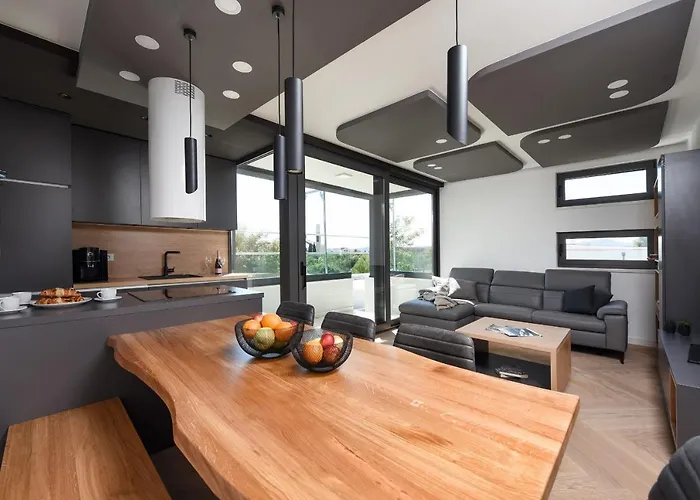 Lazy - Luxury Yachting Apartmán *